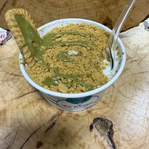 بستنی لوتوس